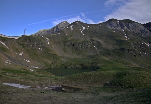 Lac des Espécières (2 192 m), pic de Gabiet (2 716 m), Soum Blanc des Espécières (2 687 m) et pic de Saint André (2 608 m)